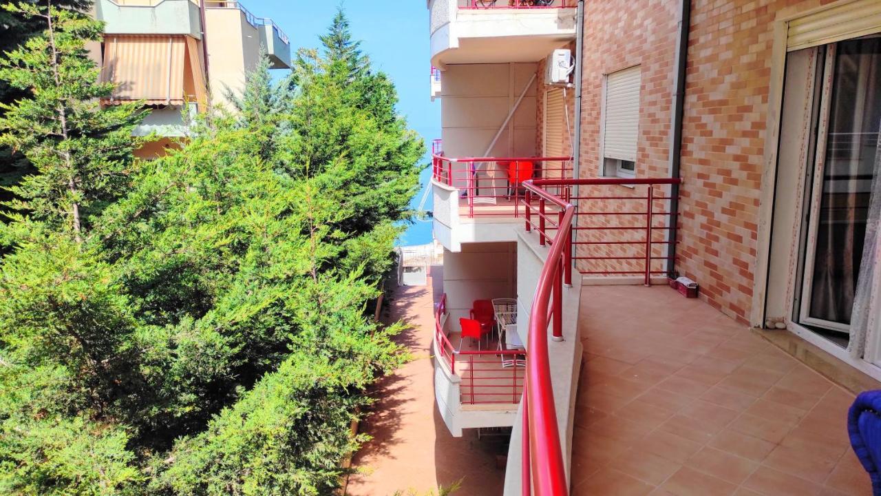 Celeste Bay Apartment Vlore Luaran gambar
